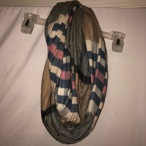 Soft Infinity Scarf